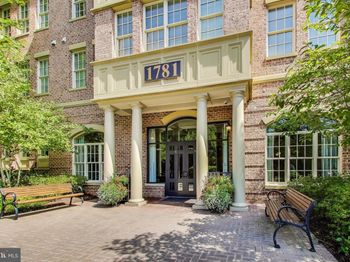 1781 Chain Bridge Road