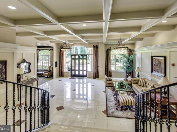 1781 Chain Bridge Road 402, Mclean VA 22102