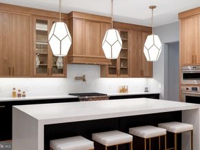1052 Balls Hill Road, Mclean VA 22101