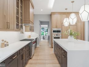 1052 Balls Hill Road, Mclean VA 22101