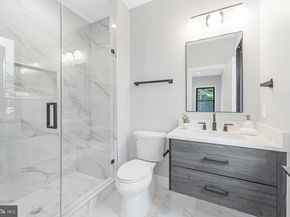1052 Balls Hill Road, Mclean VA 22101