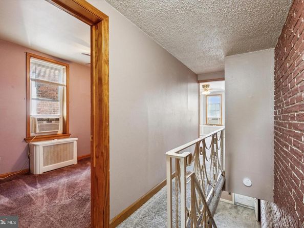 6014 Walker Street, Philadelphia PA 19135