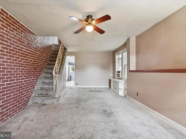 6014 Walker Street, Philadelphia PA 19135