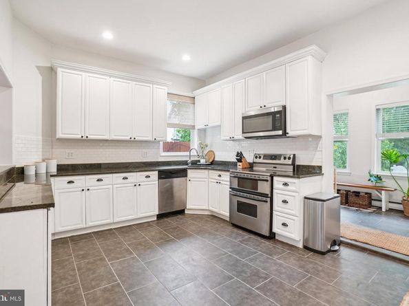 3206 5TH Street SE, Washington DC 20032