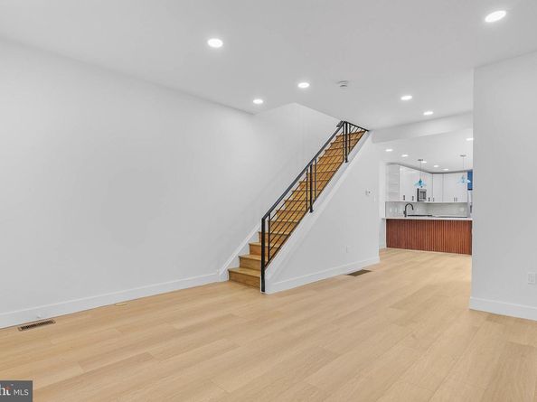 2619 N 4TH Street, Philadelphia PA 19133
