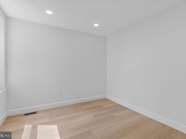 2619 N 4TH Street, Philadelphia PA 19133