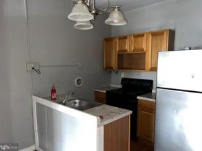 5400 W Montgomery Avenue, Philadelphia PA 19131