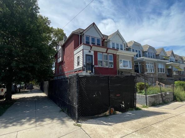 5400 W Montgomery Avenue, Philadelphia PA 19131