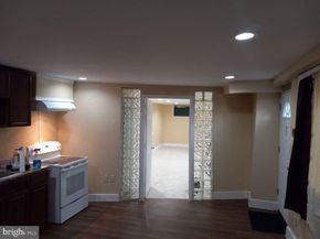 5400 W Montgomery Avenue, Philadelphia PA 19131