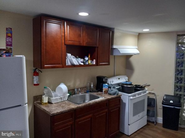 5400 W Montgomery Avenue, Philadelphia PA 19131