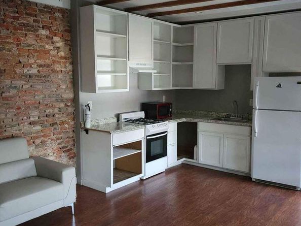 5400 W Montgomery Avenue, Philadelphia PA 19131