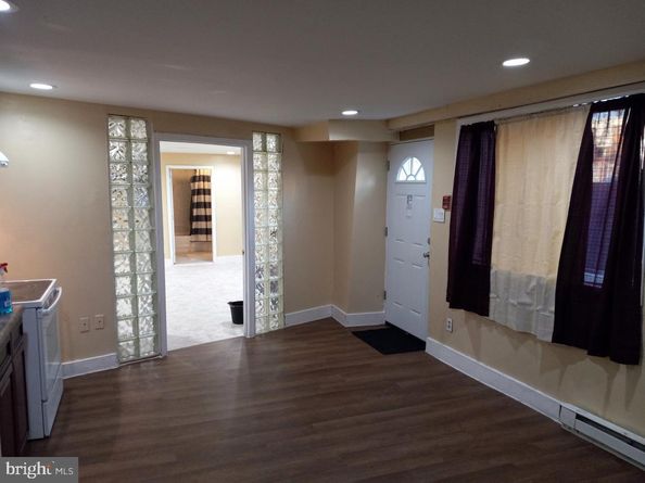 5400 W Montgomery Avenue, Philadelphia PA 19131
