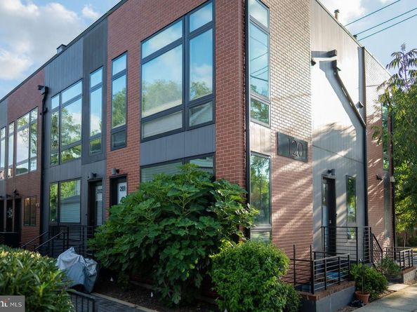 1201 Kearny Street NE 101, Washington DC 20017