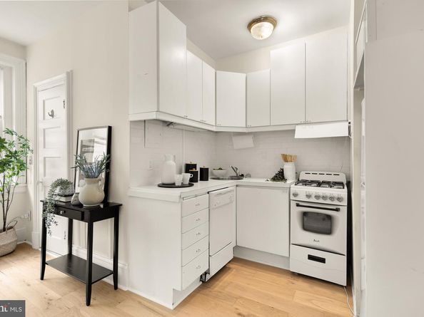 1840 Mintwood Place NW 102, Washington DC 20009