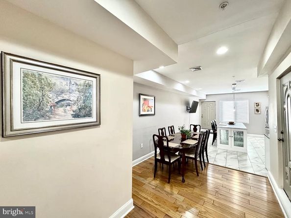 1146 S 6TH Street, Philadelphia PA 19147