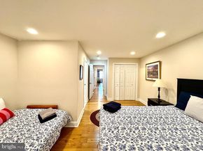 1146 S 6TH Street, Philadelphia PA 19147