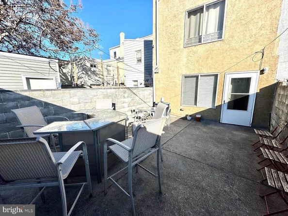 1146 S 6TH Street, Philadelphia PA 19147