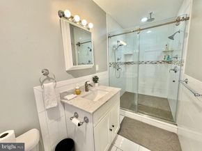 1146 S 6TH Street, Philadelphia PA 19147