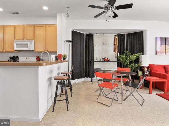 23004 Fontwell Square, Sterling VA 20166