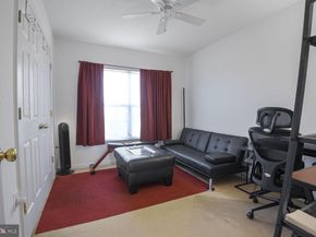 23004 Fontwell Square, Sterling VA 20166