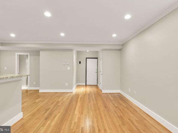 2656 15TH Street NW 103, Washington DC 20009