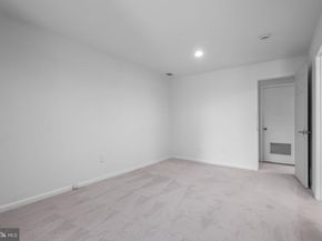 1806 N Shore Court, Reston VA 20190