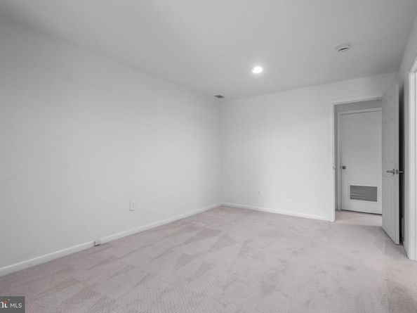 1806 N Shore Court, Reston VA 20190