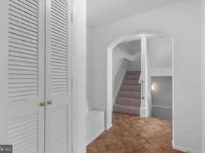 1806 N Shore Court, Reston VA 20190