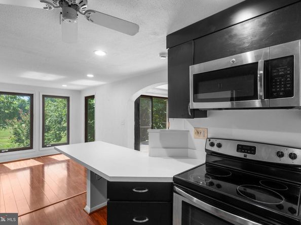 1806 N Shore Court, Reston VA 20190