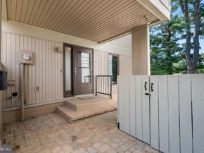 1806 N Shore Court, Reston VA 20190