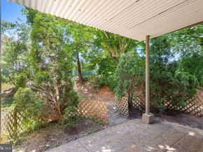 1806 N Shore Court, Reston VA 20190