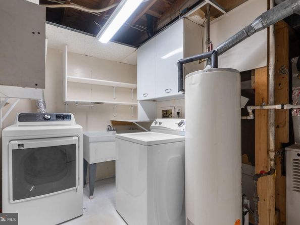 1806 N Shore Court, Reston VA 20190