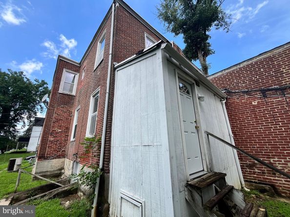 702 Cedar Avenue, Lansdowne PA 19050