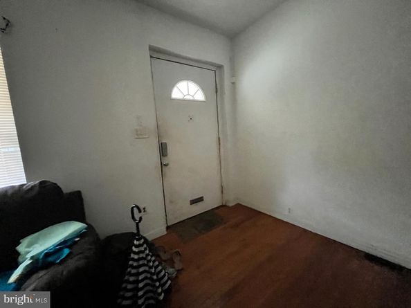 702 Cedar Avenue, Lansdowne PA 19050