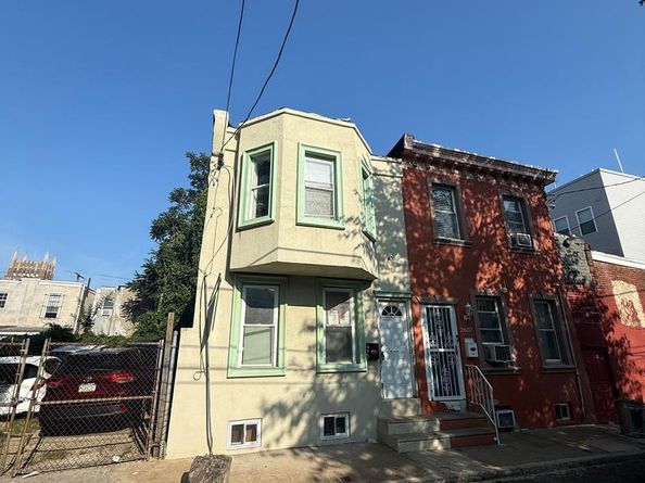 2609 N Waterloo Street, Philadelphia PA 19133