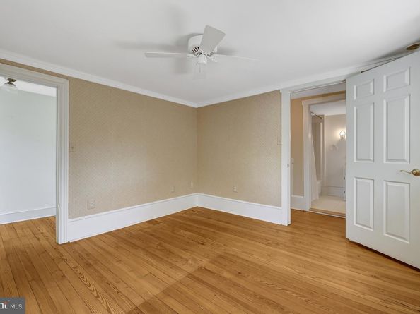 1012 Grant Street, Herndon VA 20170