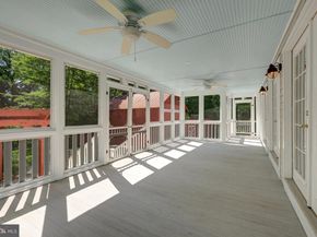 1012 Grant Street, Herndon VA 20170