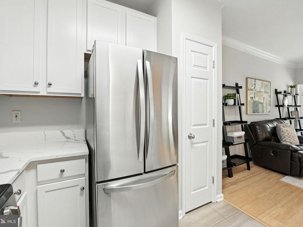 4854 Eisenhower Avenue 248, Alexandria VA 22304