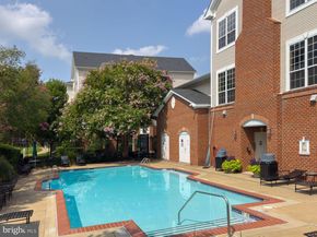 4854 Eisenhower Avenue 248, Alexandria VA 22304
