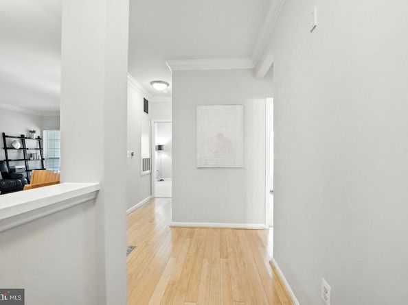 4854 Eisenhower Avenue 248, Alexandria VA 22304