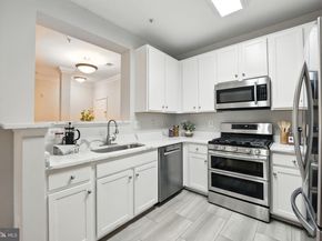 4854 Eisenhower Avenue 248, Alexandria VA 22304