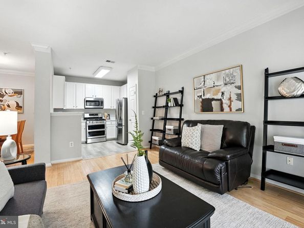4854 Eisenhower Avenue 248, Alexandria VA 22304