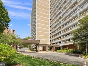 6101 Edsall Road 702, Alexandria VA 22304