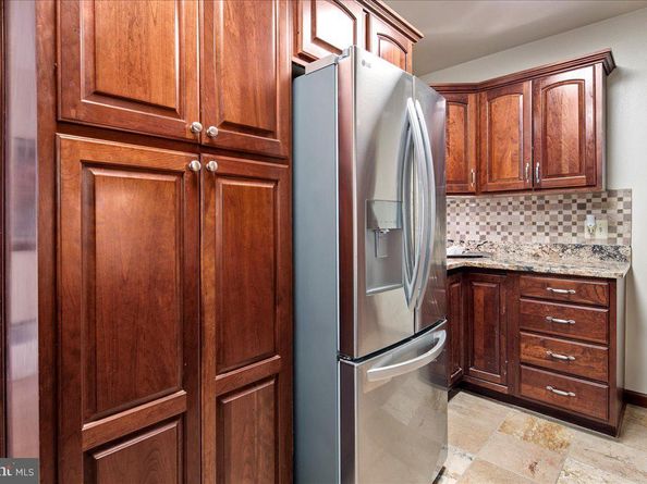 6101 Edsall Road 702, Alexandria VA 22304