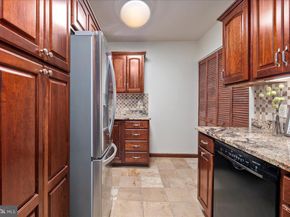 6101 Edsall Road 702, Alexandria VA 22304