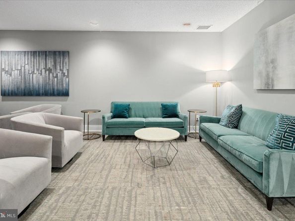 6101 Edsall Road 702, Alexandria VA 22304