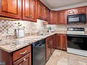 6101 Edsall Road 702, Alexandria VA 22304