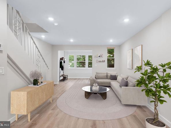 1603 E Hunting Park Avenue, Philadelphia PA 19124