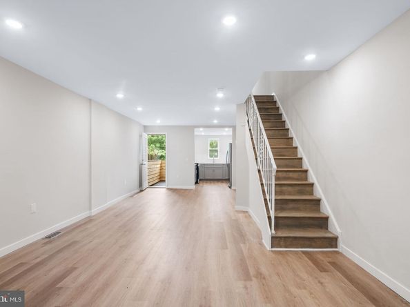 1603 E Hunting Park Avenue, Philadelphia PA 19124