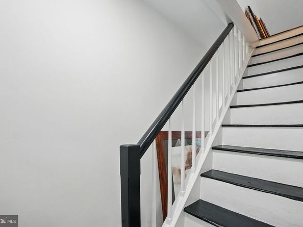 219 N Pitt Street, Alexandria VA 22314